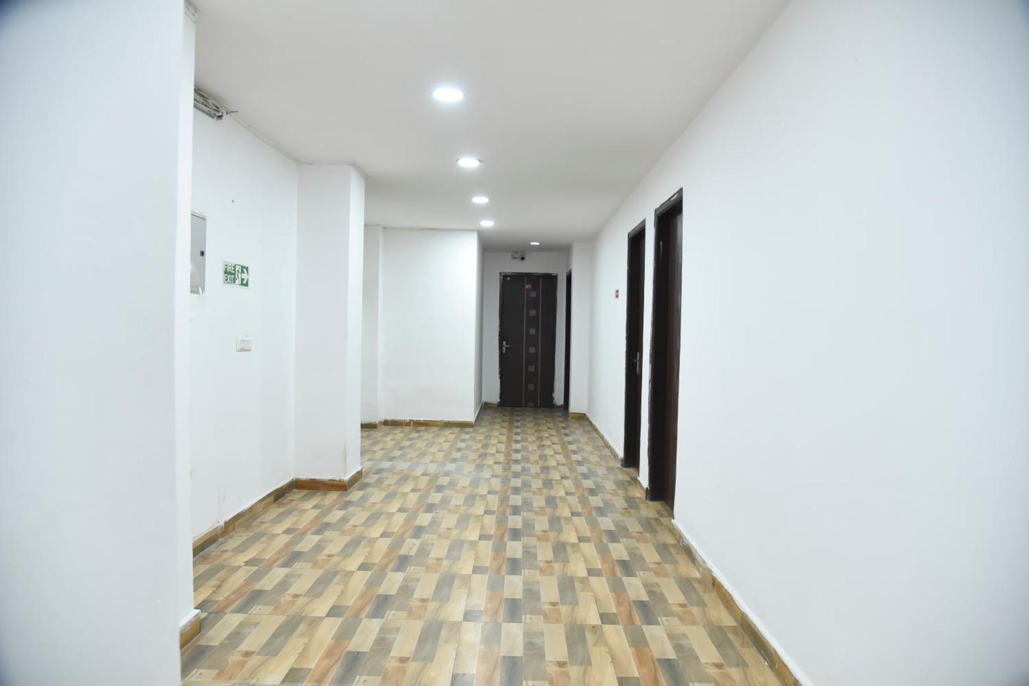 Orchid At Tilak Nagar 3* New Delhi